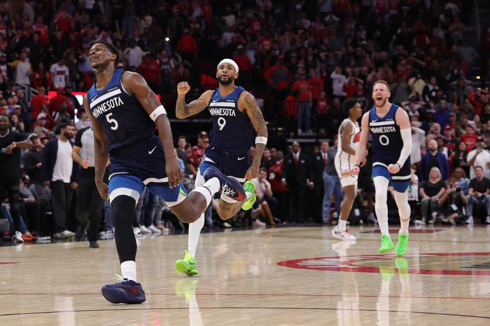 王昶在领先 王昶在领先