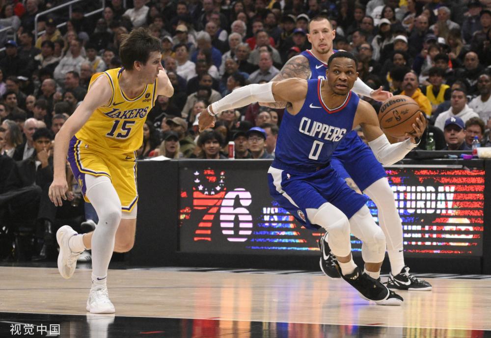 他在过去的 他在过去的